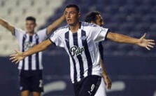 7 de abril. Pronóstico Libertad vs Atlético Nacional - Copa Libertadores