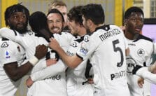 10 de abril. Pronóstico Spezia vs Crotone - Serie A de Italia