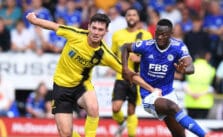 11 de agosto. Pronóstico Burton vs Oxford - Carabao Cup de Inglaterra