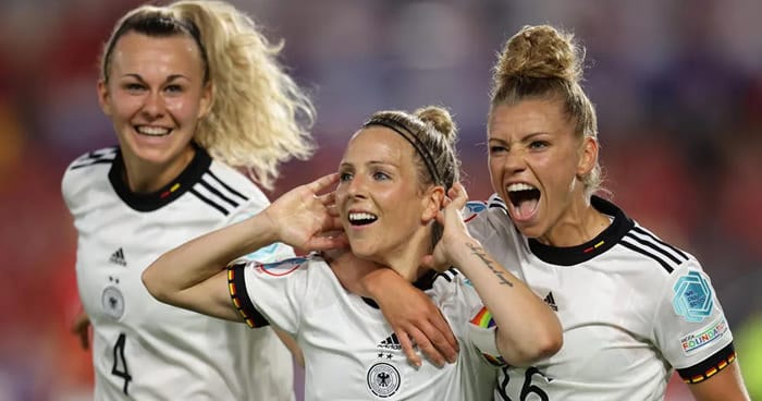 21 de julio. Pronóstico Alemania Femenino vs Austria Femenino - Eurocopa 2022