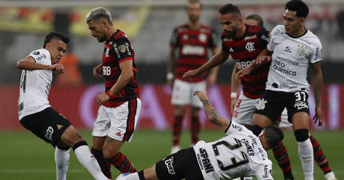 09 de agosto. Pronóstico Flamengo vs Corinthians - Copa Libertadores 2022