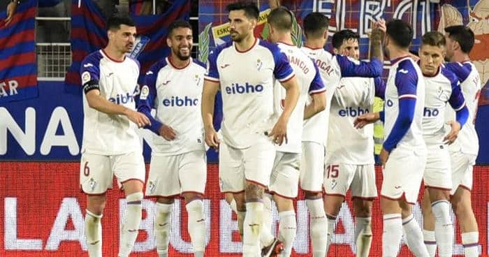Pronóstico Eibar vs Alavés, Segunda División, 03/06/2023. Otrosnumeros